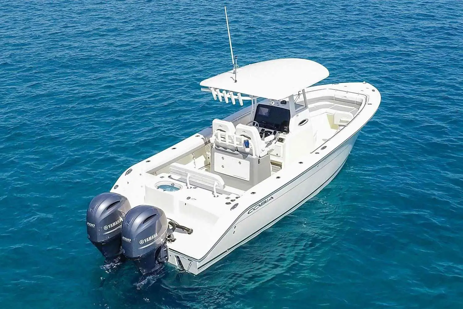 2022 Cobia 280 Center Console Saltwater Fishing for sale