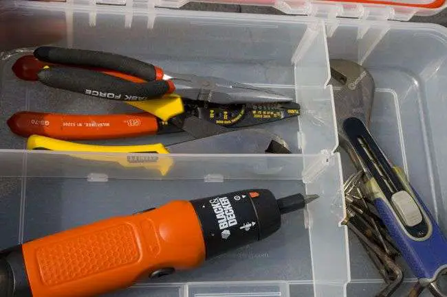 5 Must have tools on a fishing boat