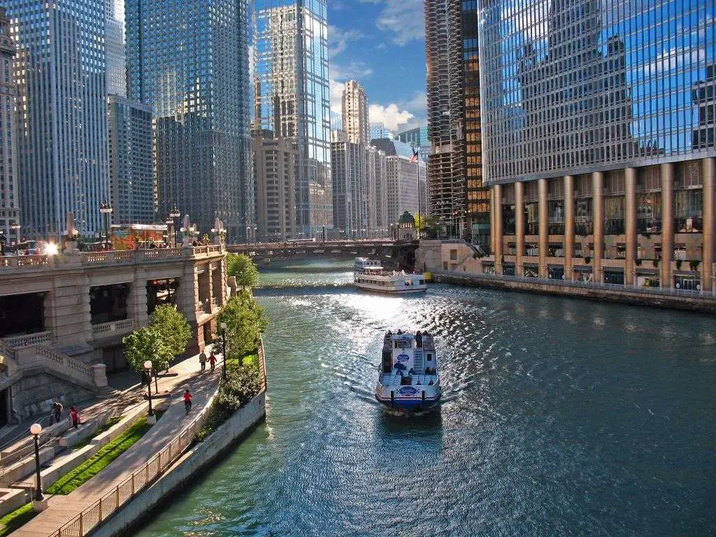 Architectural Boat Tour on the Chicago River. One of my ...
