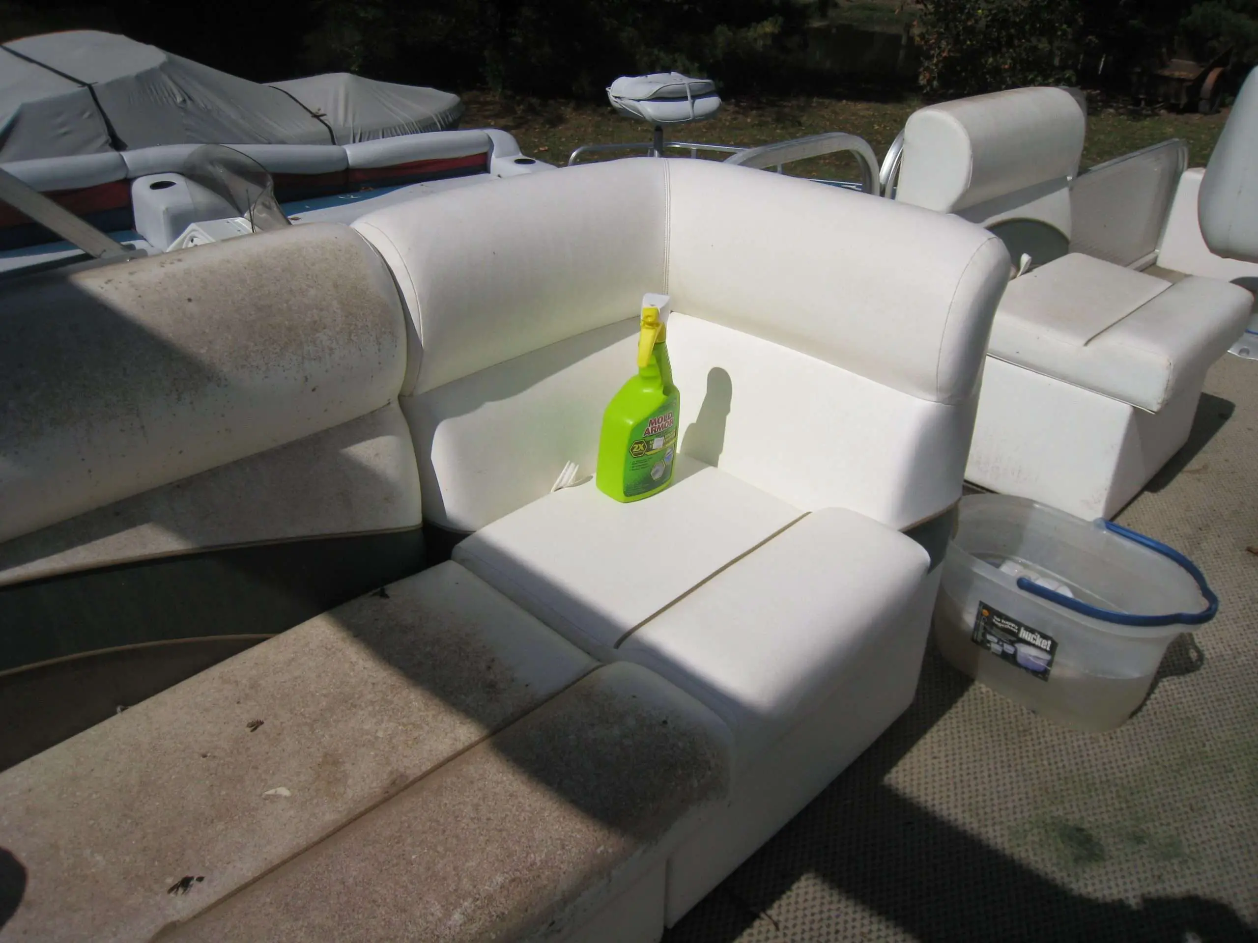 Barhun: Learn Homemade boat seat cleaner
