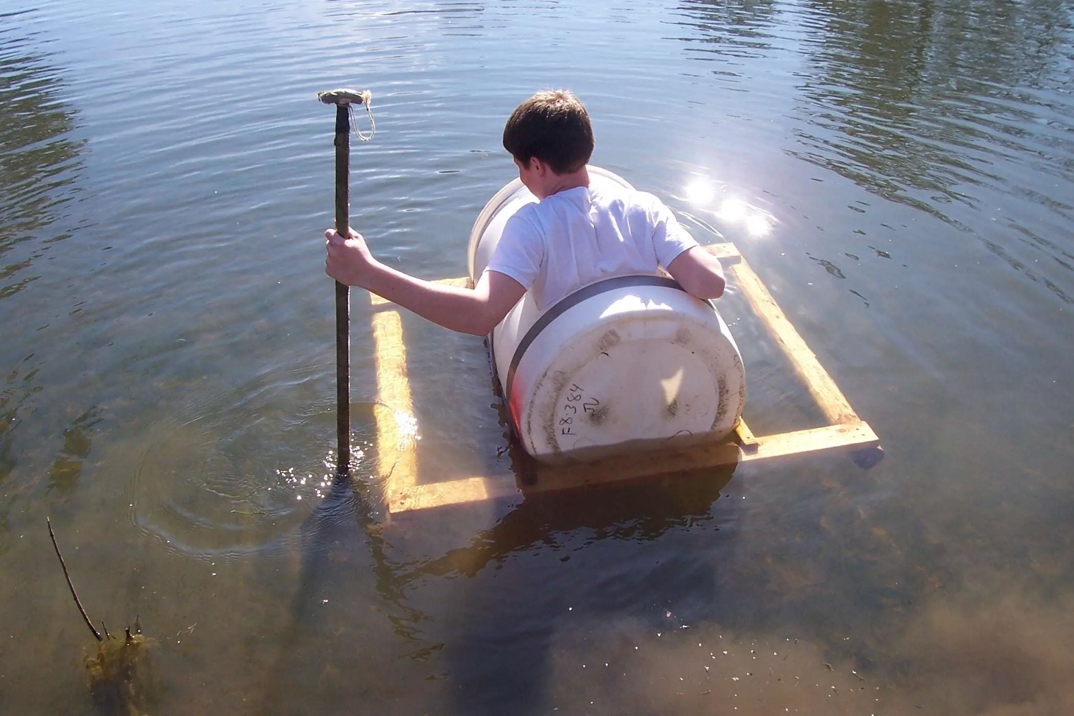 Barrel Boat : 5 Steps (with Pictures)