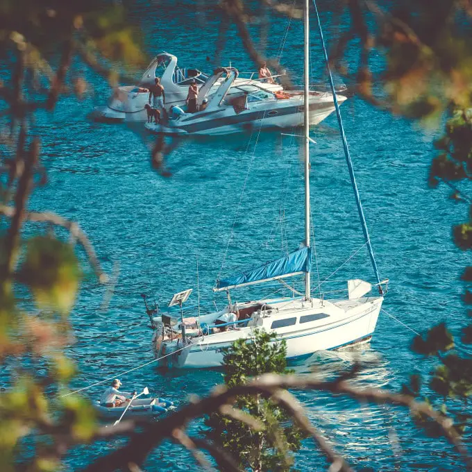 Boat Charter Lake Tahoe