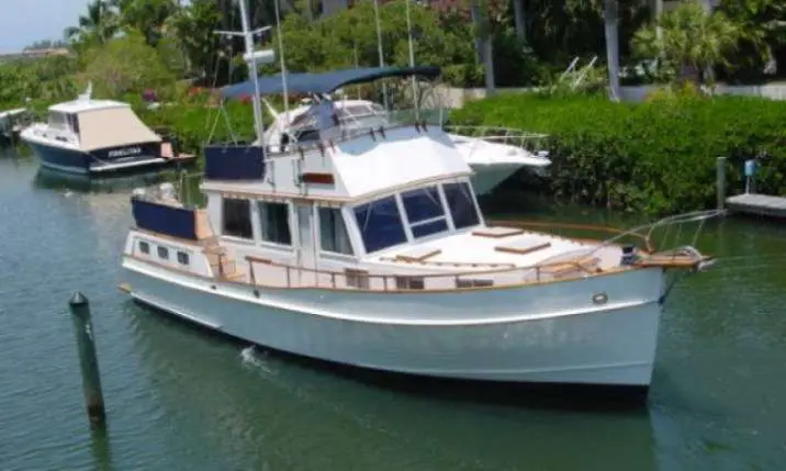 Boat Yacht Rental: Yacht Charter Sarasota Fl