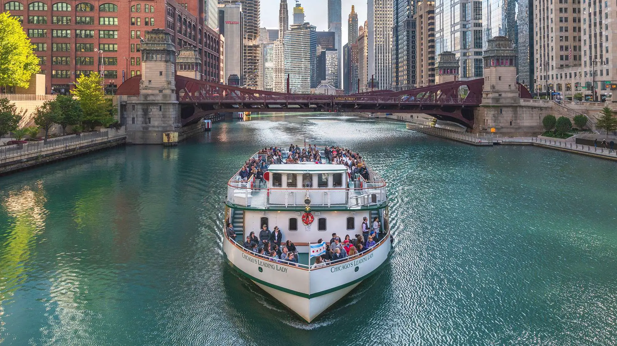Chicago Architecture Foundation Center River Cruise aboard Chicago