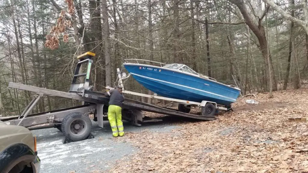 Find out how to get rid of your old boat: Boat Removal ...
