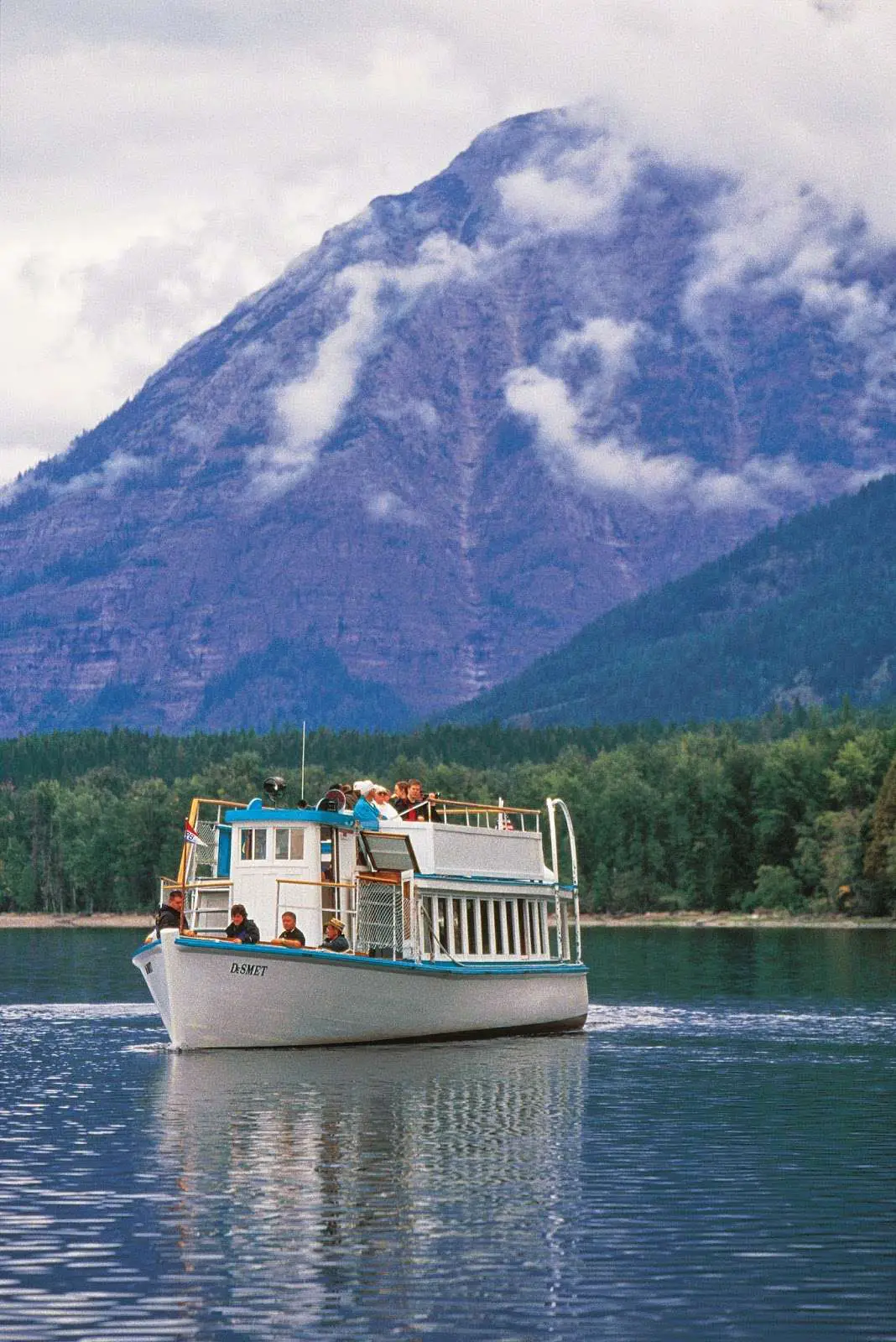 Glacier Park, Inc.: Boat Tours in Glacier National Park