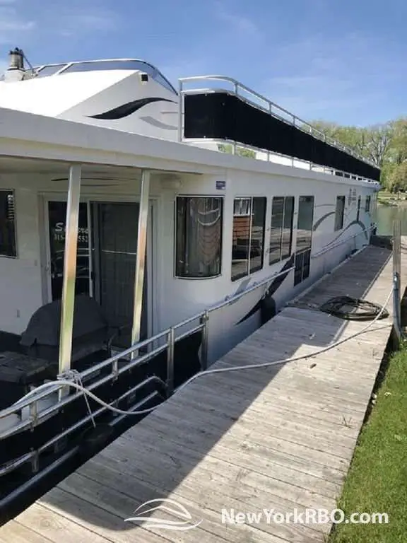 Houseboat at the Mouth of Seneca Lake!, Geneva Vacation House Boat ...