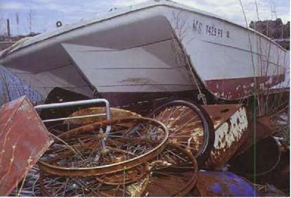 How to dispose of an old fibreglass boat