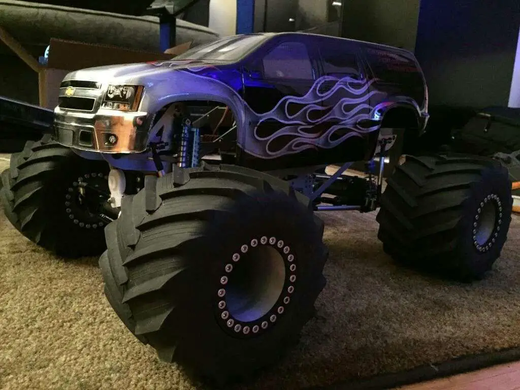 Pin by Dustin Renner on Solid axle monster trucks