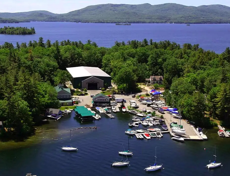 Rent A Boat On Lake Winnipesaukee To Have The Most New Hampshire Day Ever