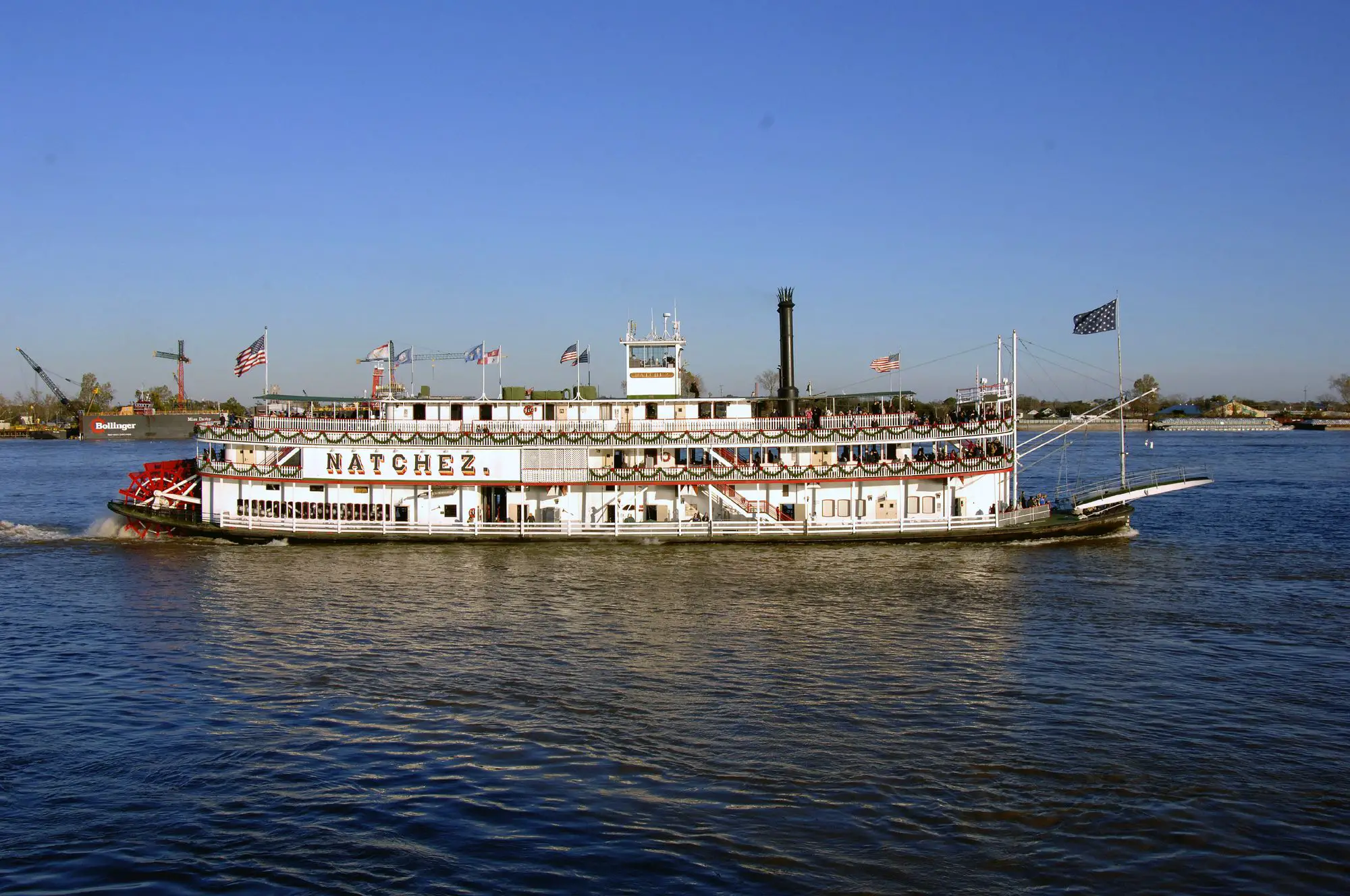 River Boats: River Boats On The Mississippi
