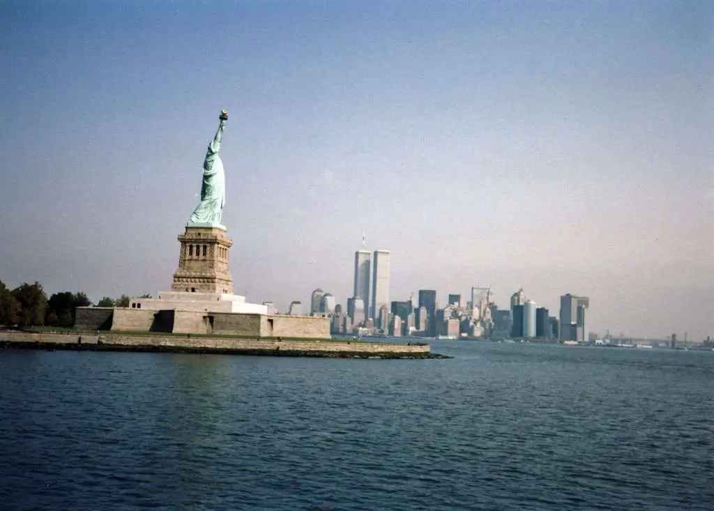 statue of liberty from liberty island ferry, oct 1992