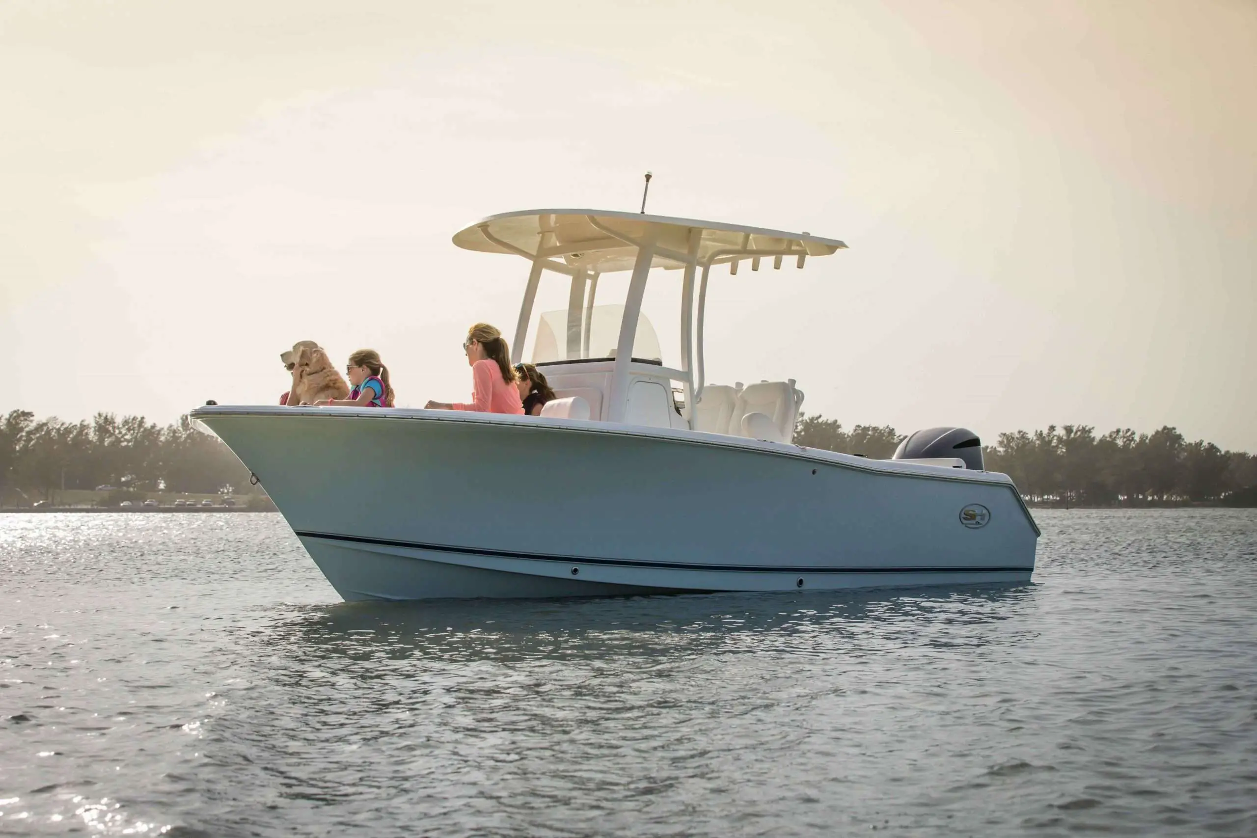 The best family and fishing boats out there! Sea Hunt ...