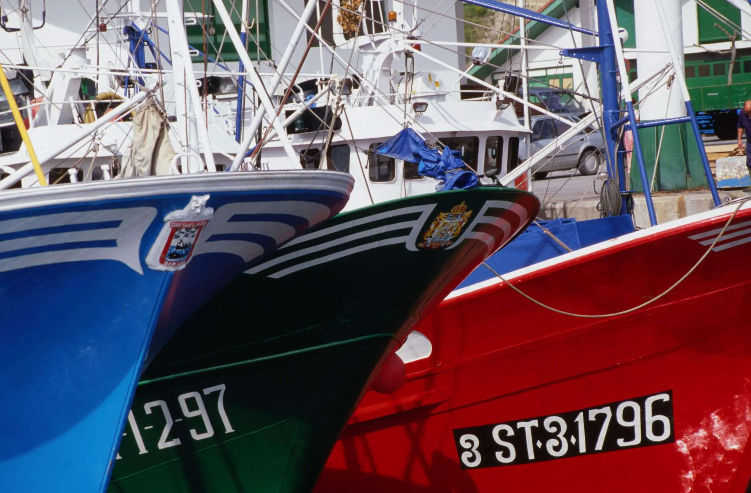 Where to Place Your Boat Registration Numbers