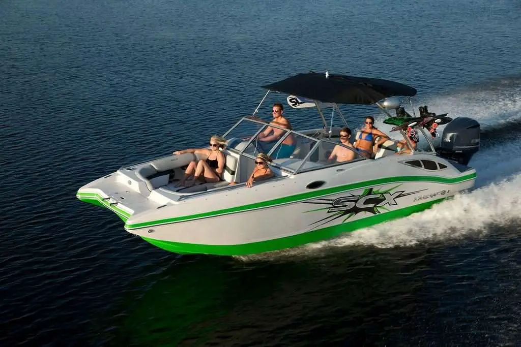 Why Buy a Starcraft Deck Boat?