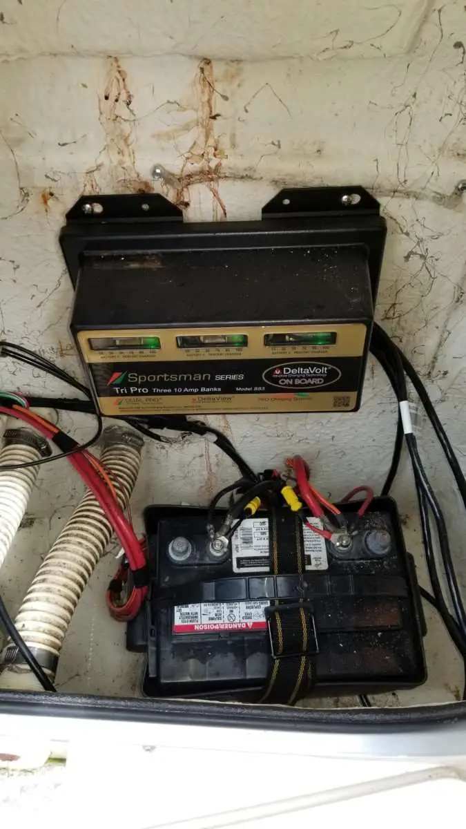 Why is My Boat Battery Bubbling when Charging?  Cuddy and ...