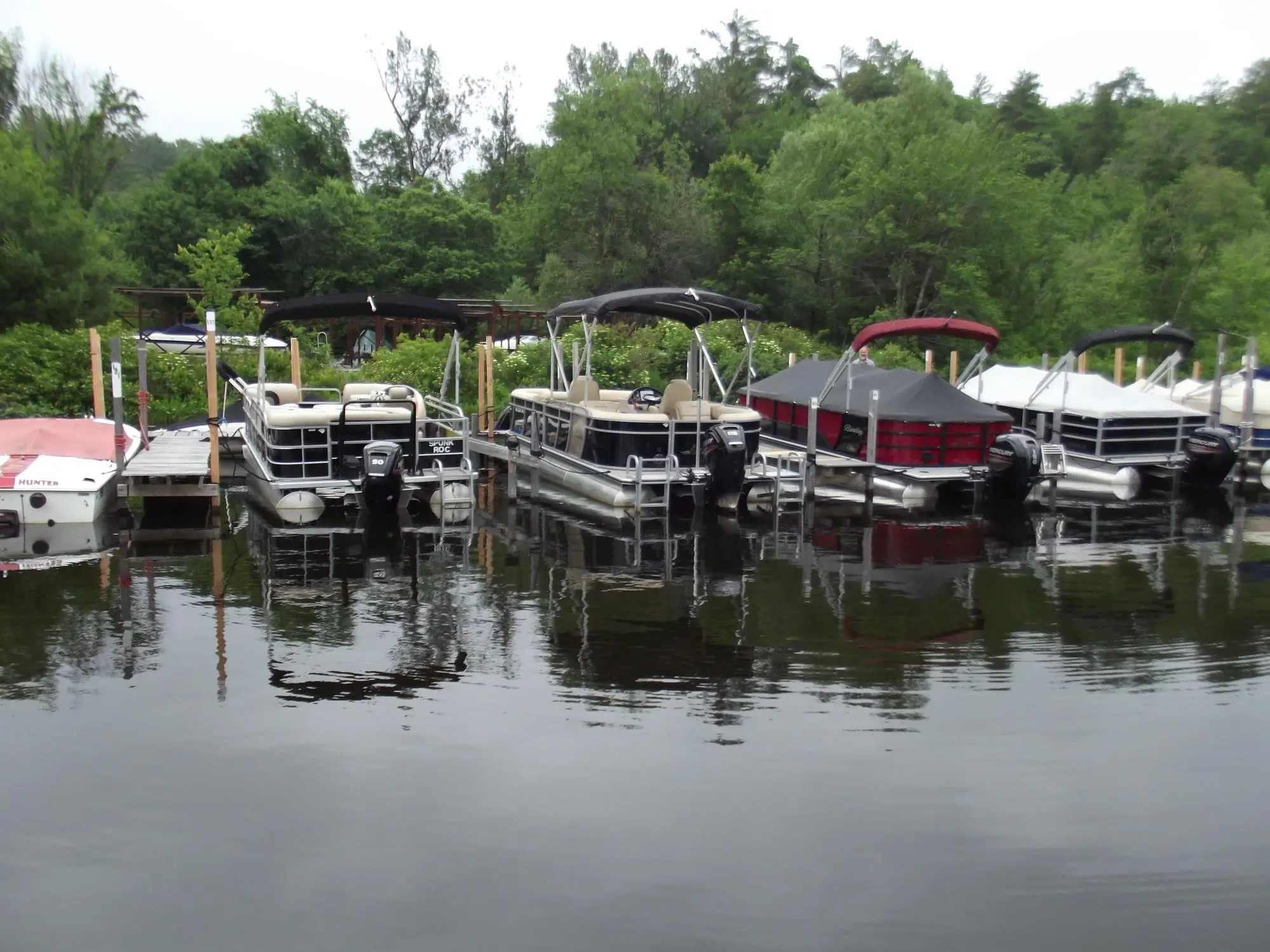 Winnipesaukee Boat Slip Rentals / Lake Winnipesaukee Boat Rentals And ...