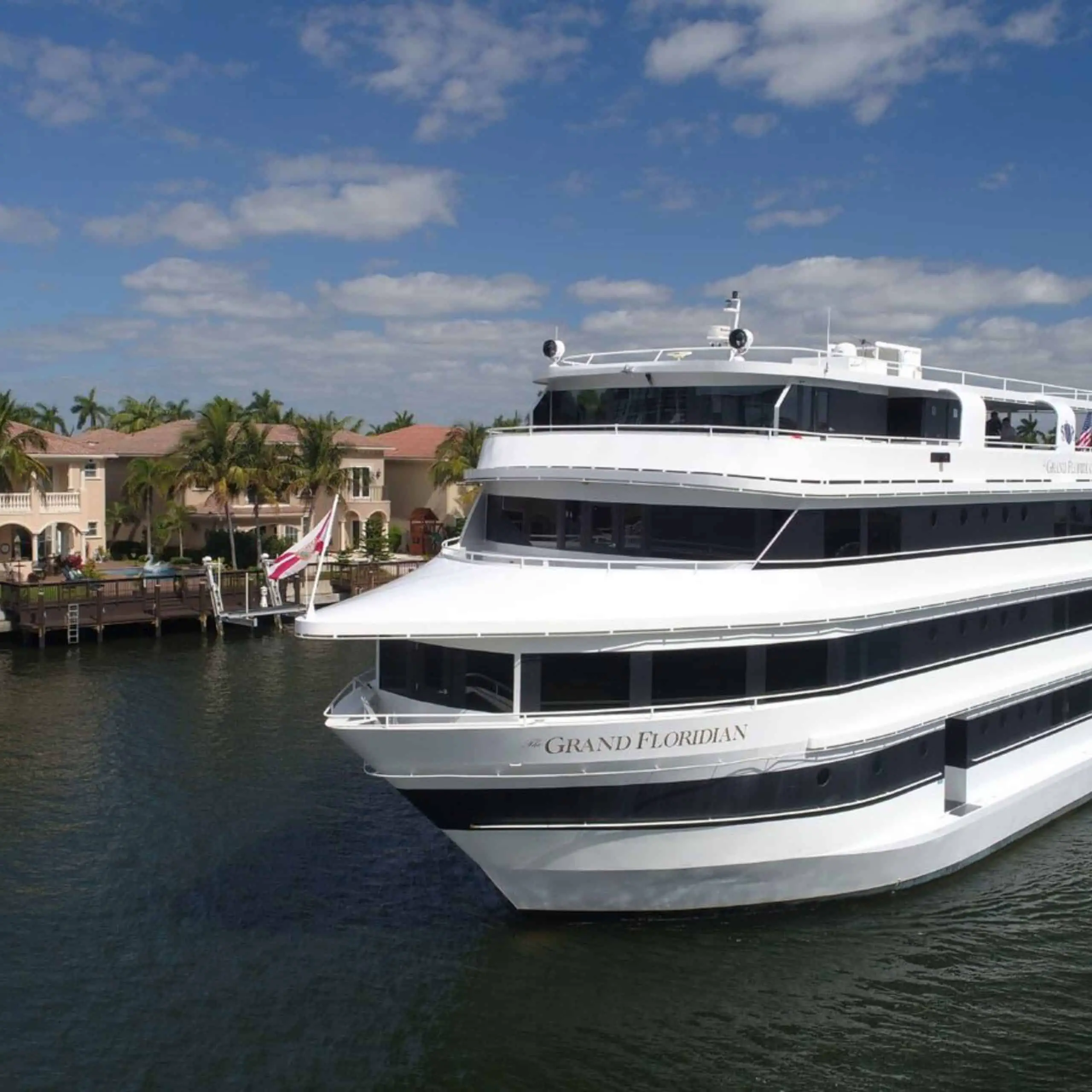 Yacht Charter Rentals in South Florida